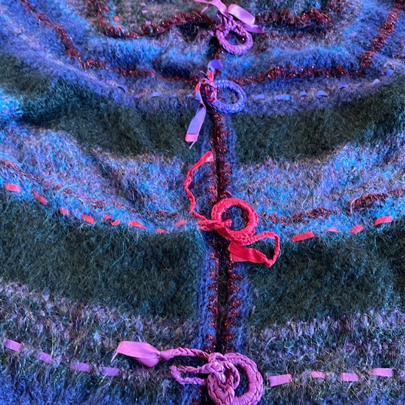 HELENA RUUTH HANDMADE IRISH SWEATER - Picture 7 of 11